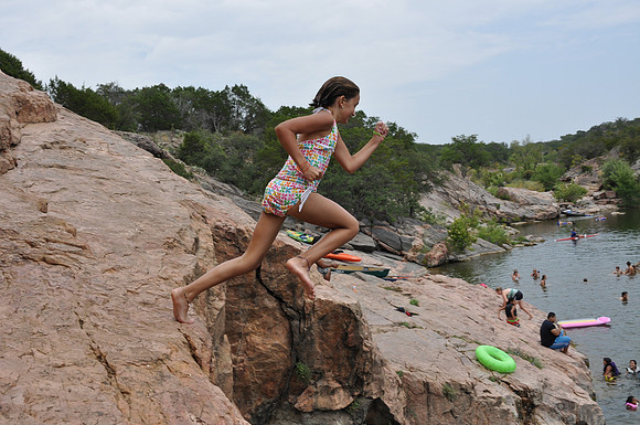 Jumping at Devil's Waterhole 0111