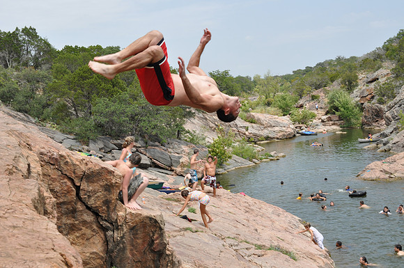 Jumping at Devil's Waterhole 0078