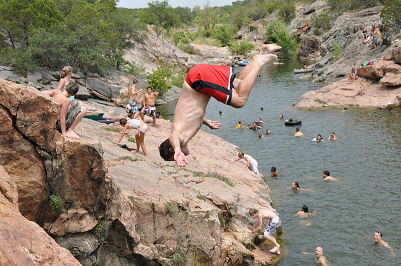 Jumping at Devil's Waterhole 0079