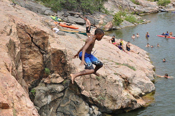 Jumping at Devil's Waterhole 0090