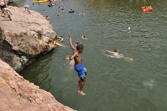 Jumping at Devil's Waterhole 0069