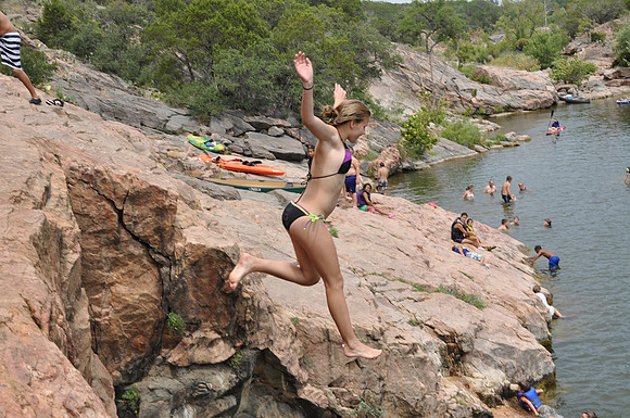 Jumping at Devil's Waterhole 0093