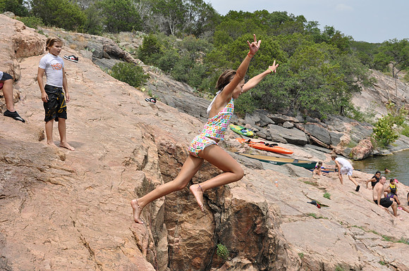 Jumping at Devil's Waterhole 0089