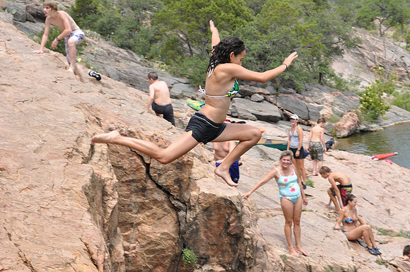 Jumping at Devil's Waterhole 0084