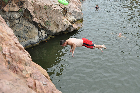 Jumping at Devil's Waterhole 0141