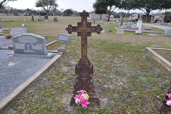 Metal Cross - 1895 - Lavaca County 0001a