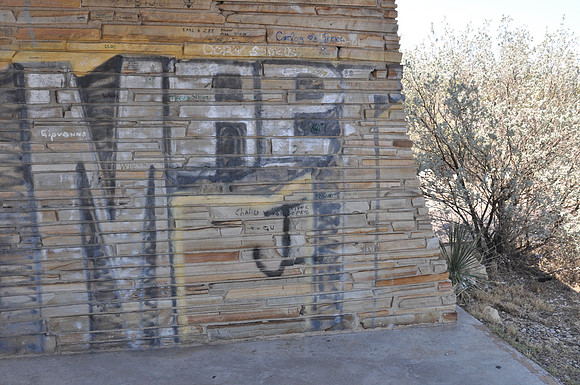 Pecos County - Iraan Graffiti 0004