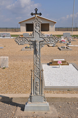 Metal Cross - 1916 - Milam County 0003