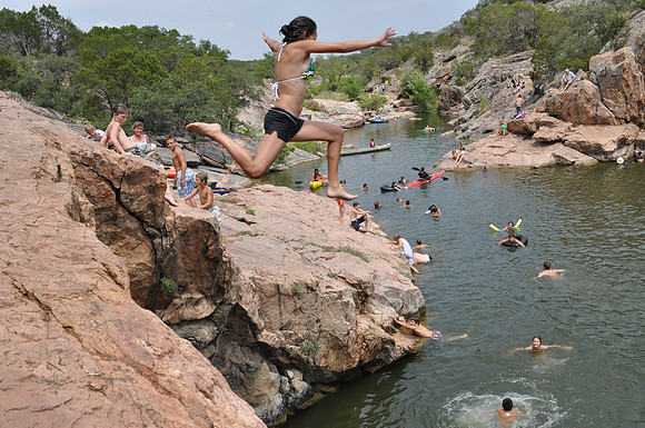 Jumping at Devil's Waterhole 0060