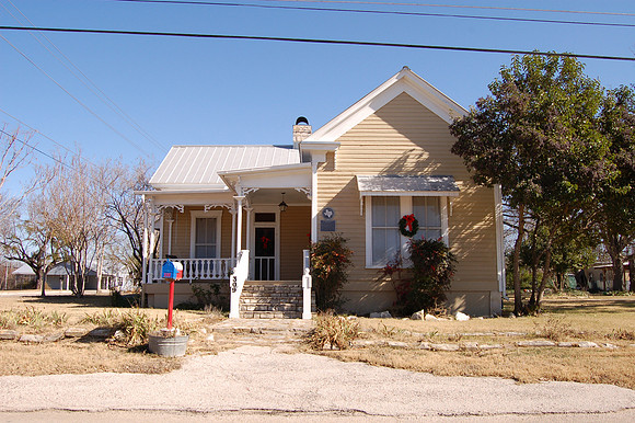 Russell-McFarland Homestead