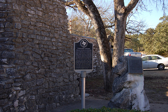 Longhorn Cavern