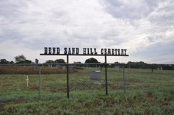 Bend Sand Hill Cemetery