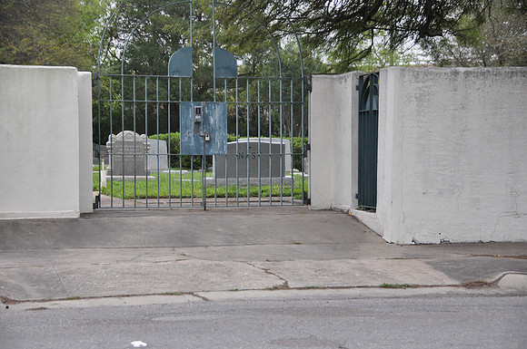 Hebrew Rest Cemetery