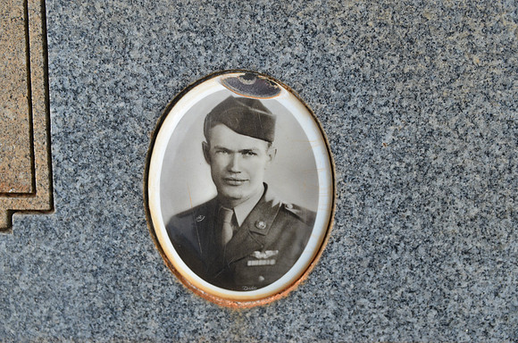 Ivy, Lloyd G.