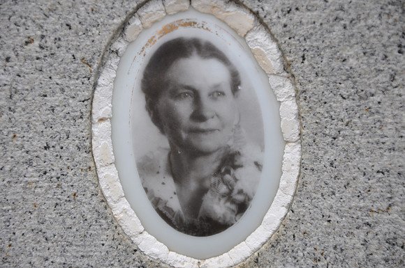 Klimicek, Julia