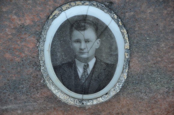 Jarolik, John F.