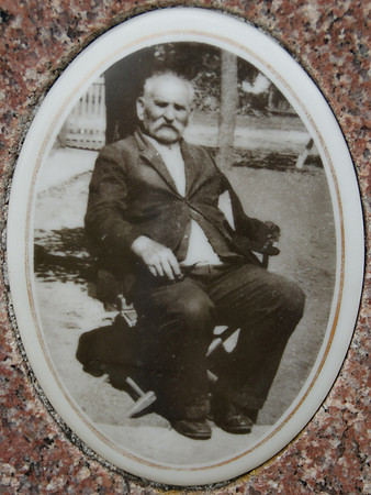 Kneupper, John
