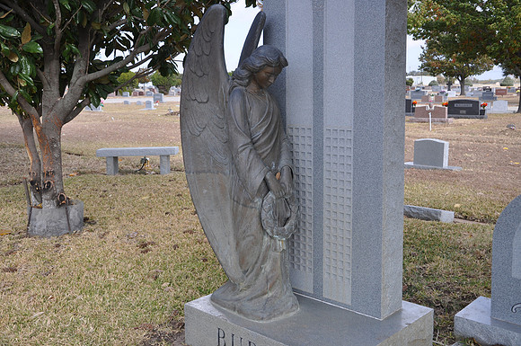 Diaz Angel 01