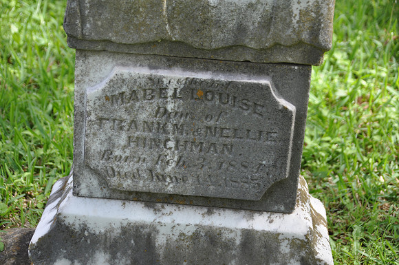 Unusual Gravestone - McLennan County 0001b