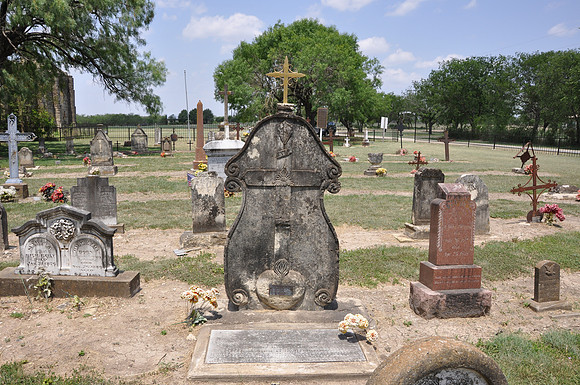 Unusual Gravestone - Medina County 0007