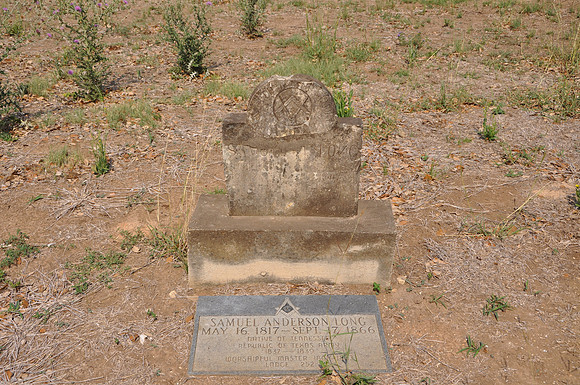 Unusual Gravestone - Medina County 0008