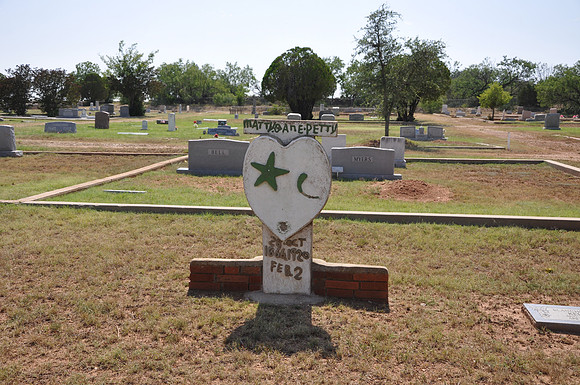 Unusual Gravestone - Coleman County 0001