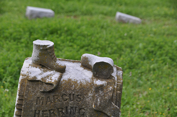 Unusual Gravestone - McLennan County 0002a