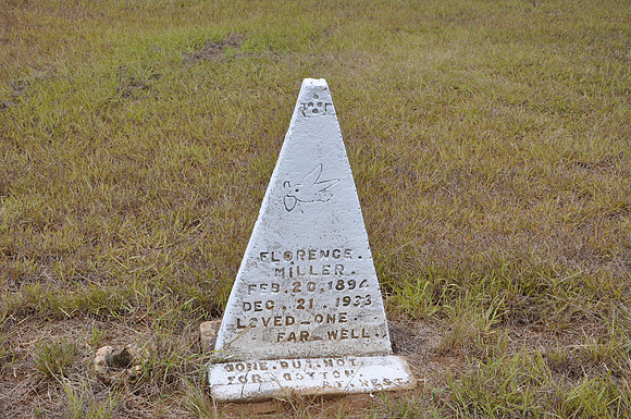 Unusual Gravestone - Gonzales County 0001