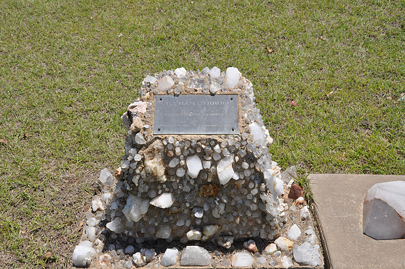 Unusual Gravestone - Comanche County 0003