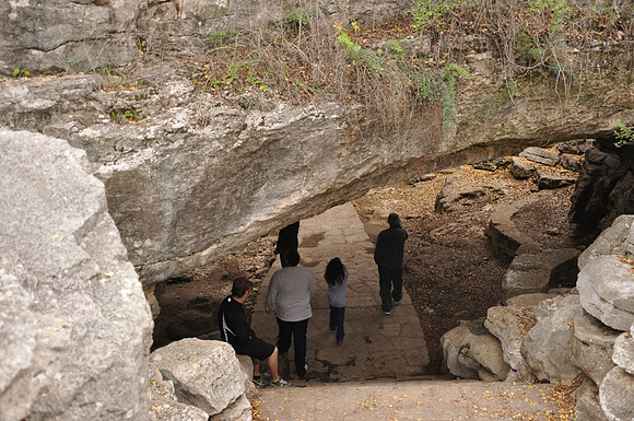 Longhorn Cavern 0004