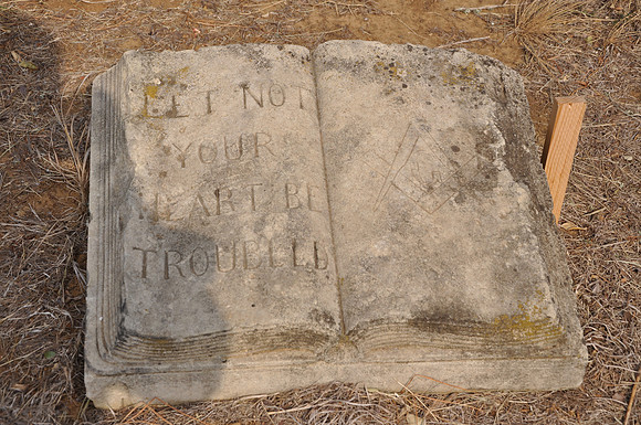 Unusual Gravestone - Bastrop County 0004