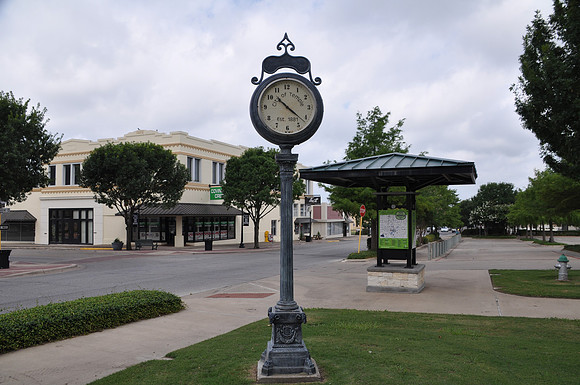 Street Clock - Bell County 0001a
