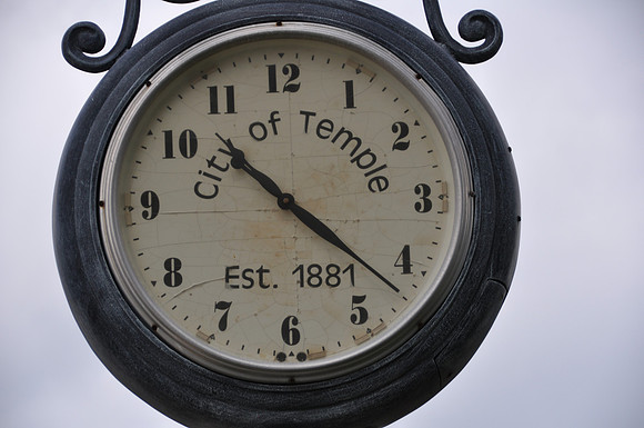 Street Clock - Bell County 0001b