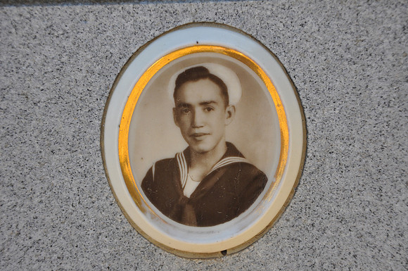 Salazar, Victor 1