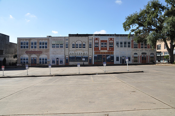 Victoria Bank & Trust Mural 0001a