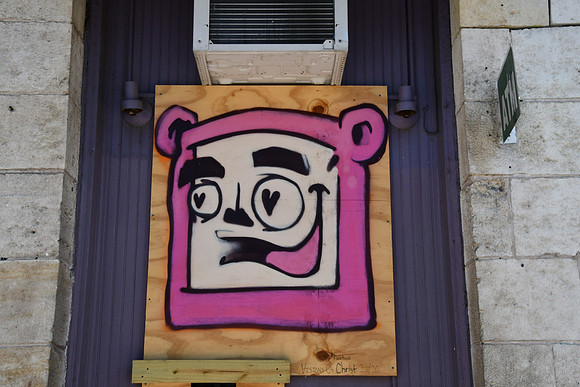 Sixth Street Pandemic Close Down 0011