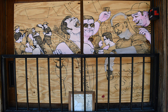 Sixth Street Pandemic Close Down 0034