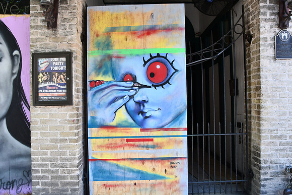 Sixth Street Pandemic Close Down 0055