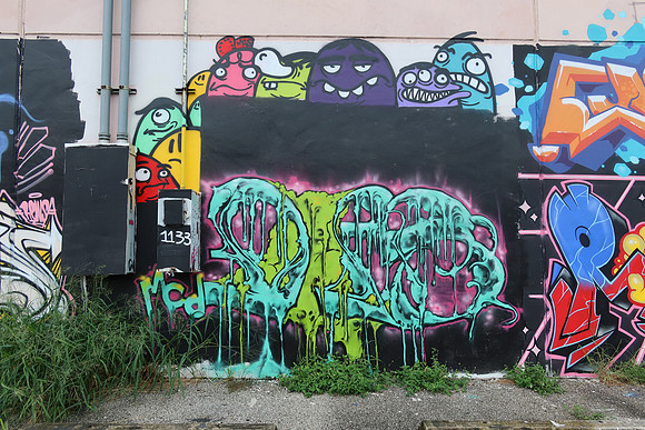 Chestnut Street Wall 0014