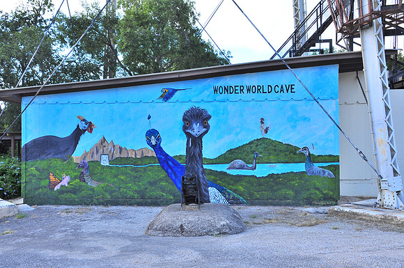 Wonder World Cave 0001a