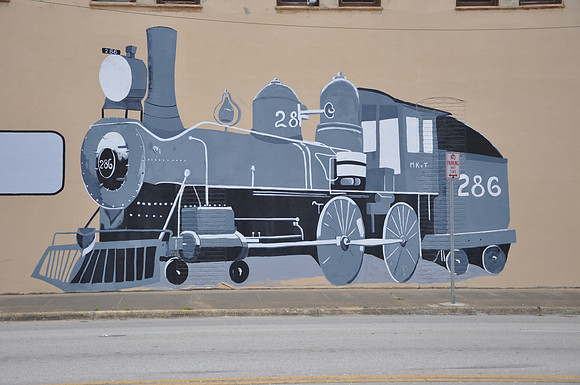 Train 0002