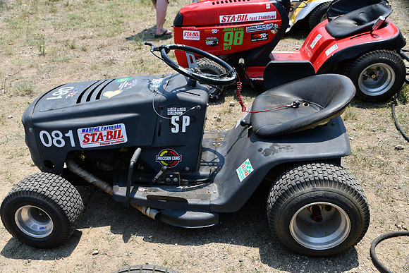 FSHM-0011 - Mower Racing 0011