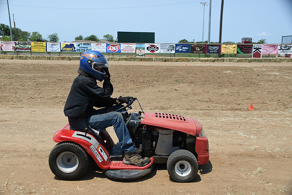 FSHM-0067 - Mower Racing 0067