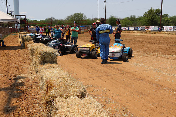 FSHM-0037 - Mower Racing 0037