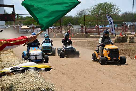 FSHM-0153 - Mower Racing 0153