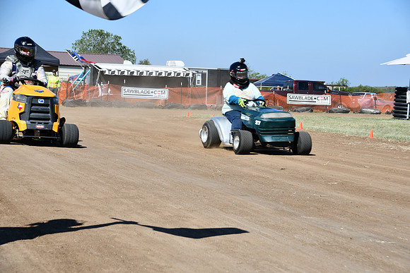 FSHE-0202 - Mower Racing 0202