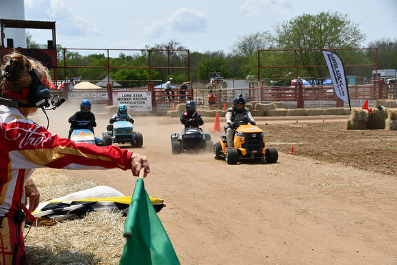 FSHM-0152 - Mower Racing 0152