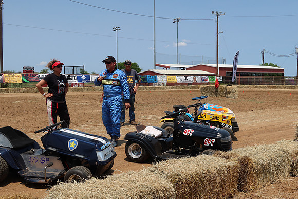 FSHM-0038 - Mower Racing 0038