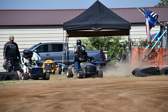 FSHE-0120 - Mower Racing 0120