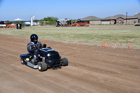 FSHE-0146 - Mower Racing 0146